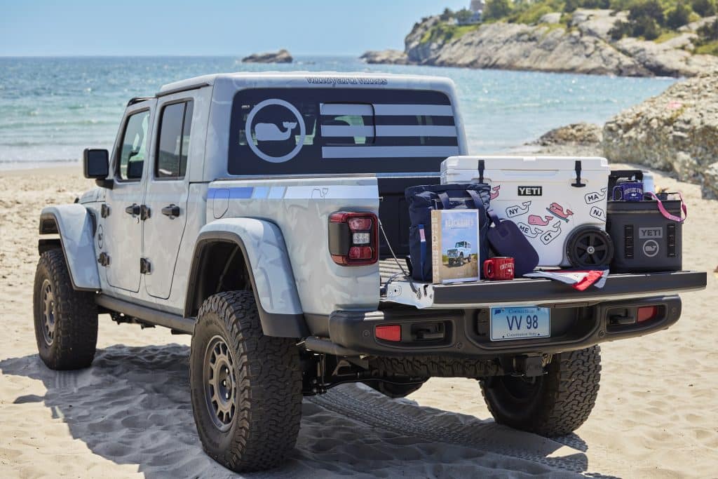 Vineyard Vines Announces First Collaboration With Jeep® Brand